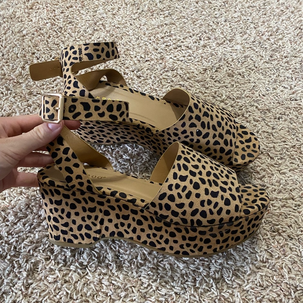 Bamboo Printed Wedges